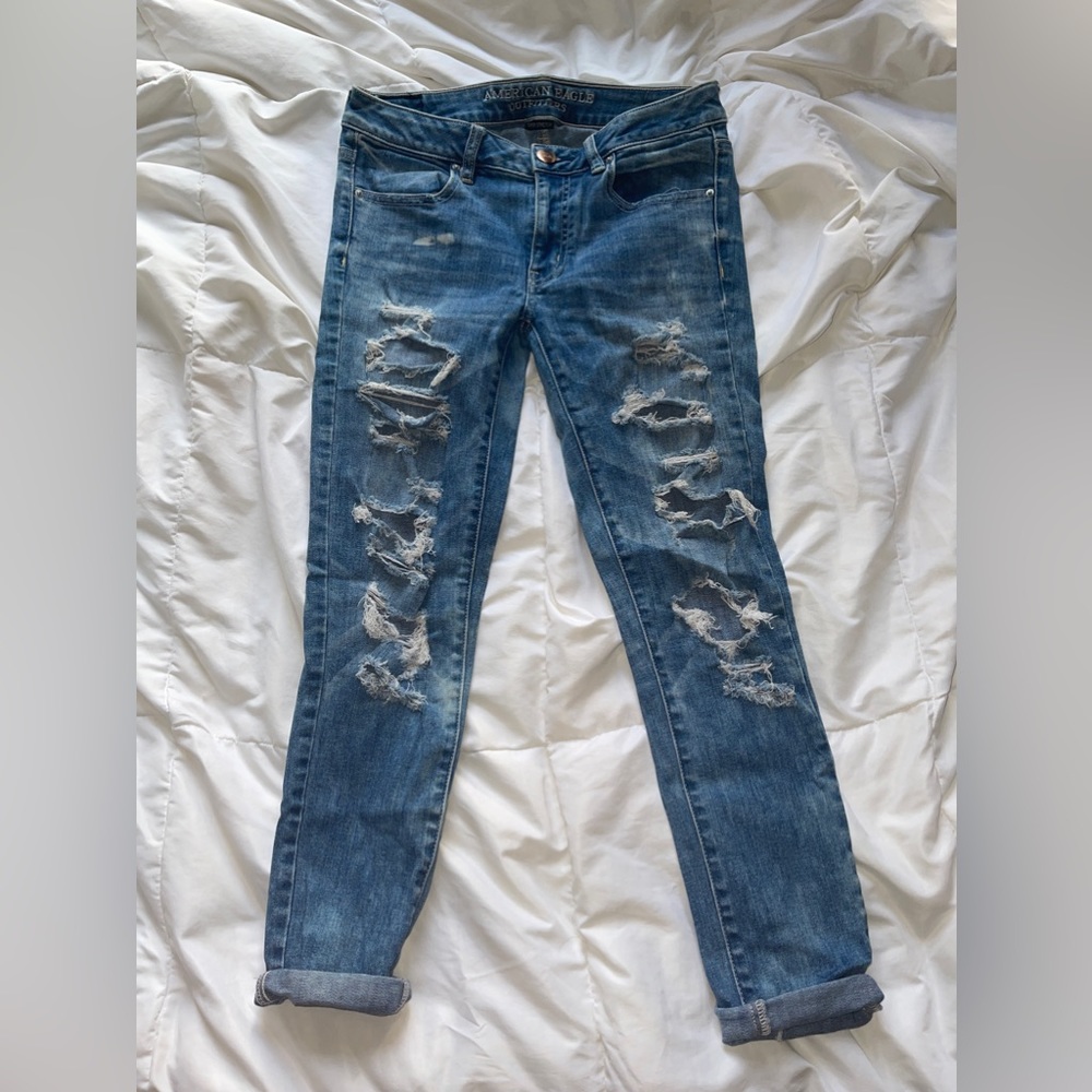 American Eagle Super  Stretch  Jeans Womens Size 6 Jegging Ankle distressed Reg